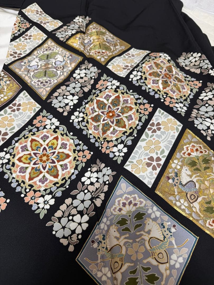 刺繍黒留袖しつけ付き北出与三郎本袋帯