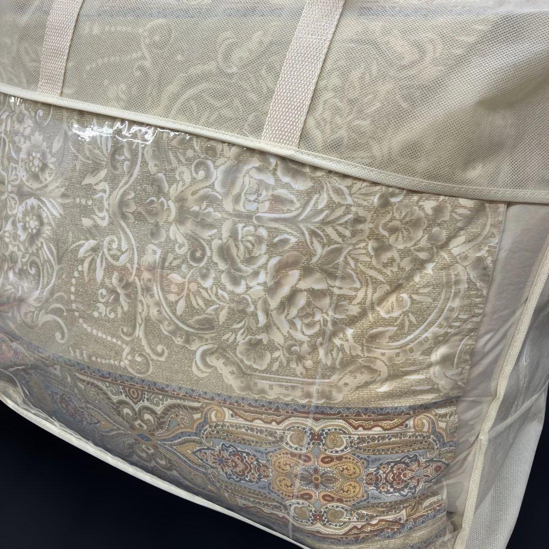 羽毛布団ダブル掛けふとん　立体キルト　羽毛専用ケース付き　西川