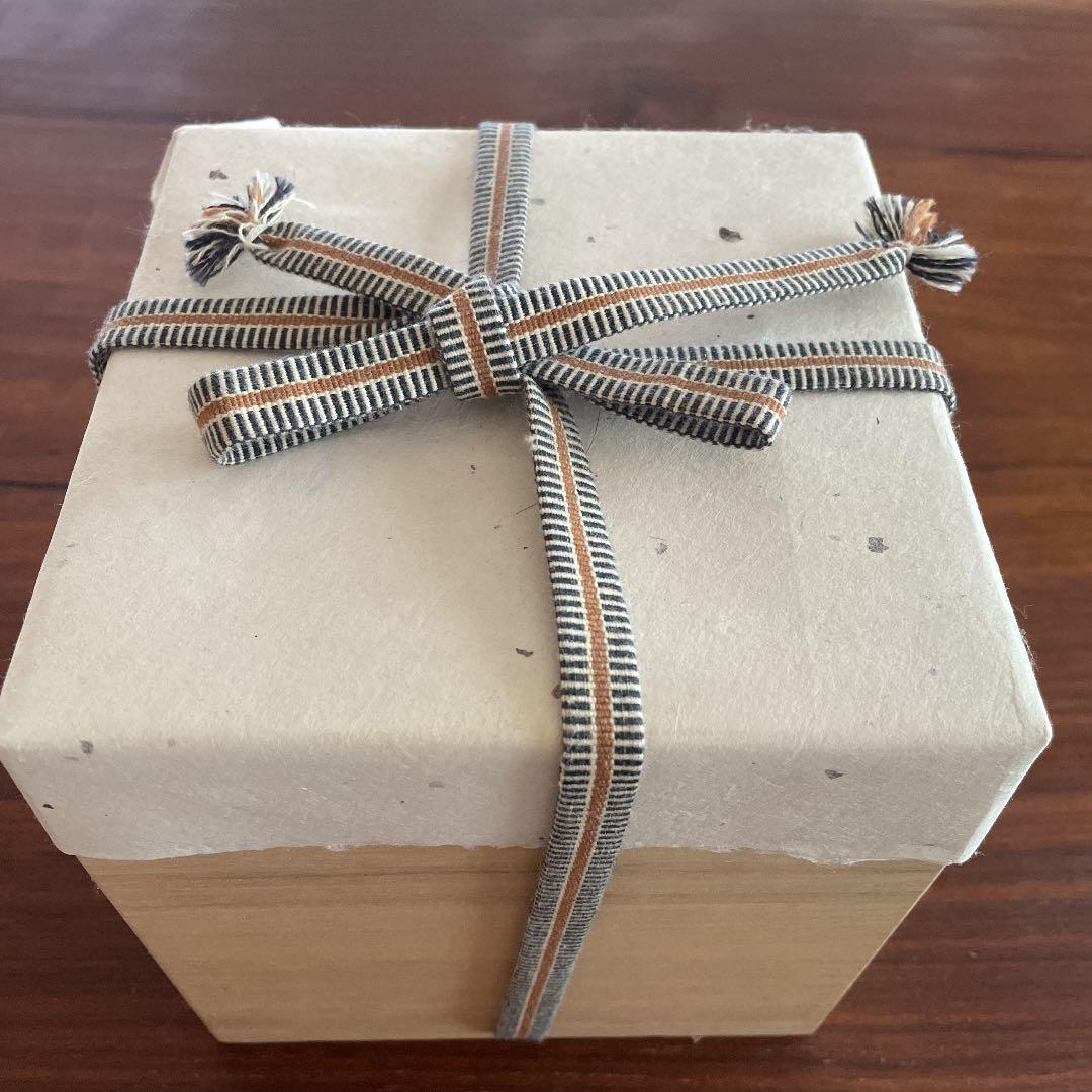 人間国宝　加藤卓男　ペルシャ黄釉三彩陶筥