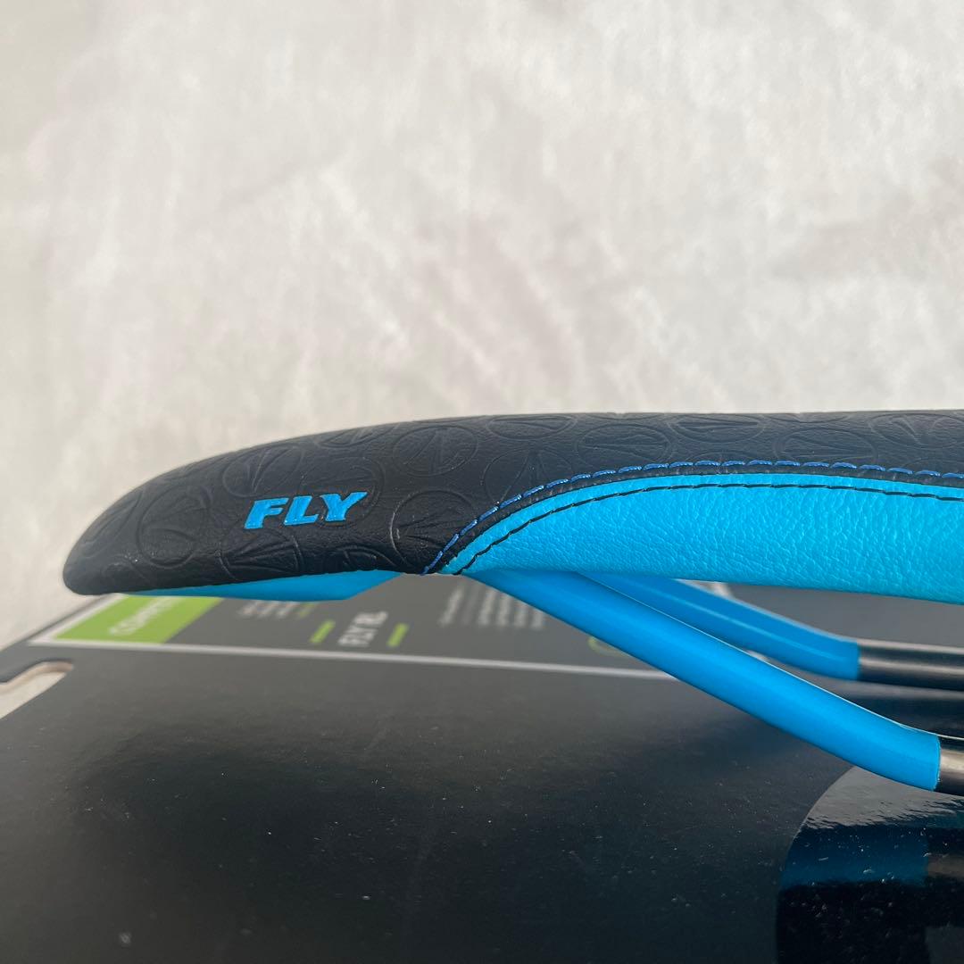 【未使用品】SDG マウンテンバイク サドル FLY RL チタン