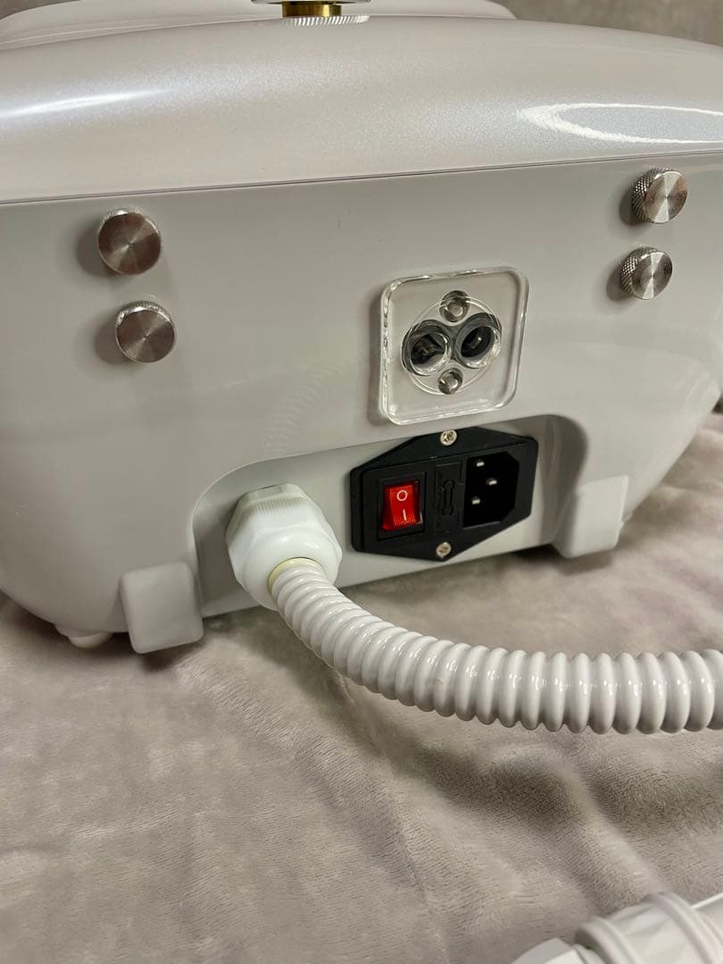 【最終価格】ラディクラッシュ 美容機器 RF 吸引 LED 88,800円