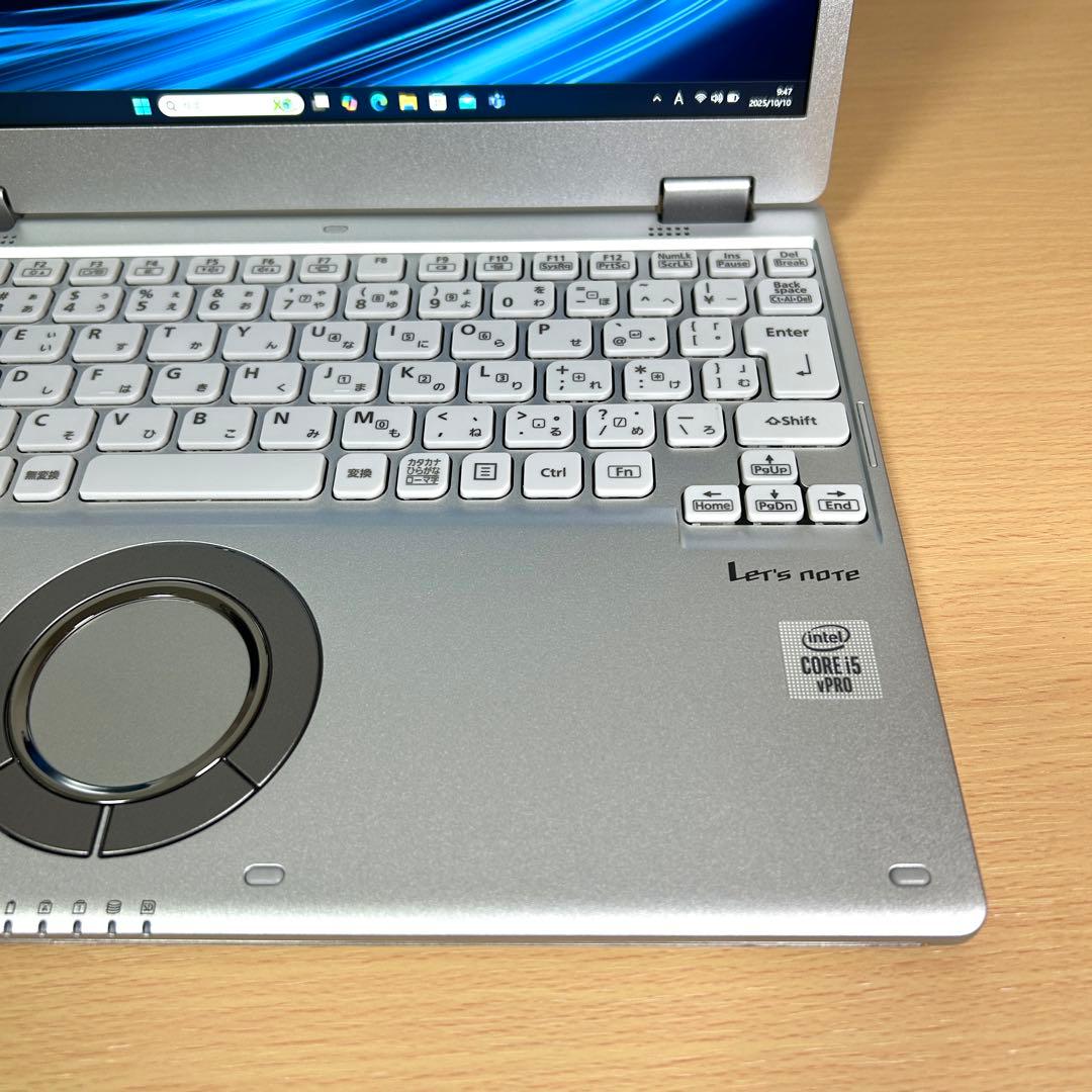 美品 Panasonic Let's note CF-QV9 16GB LTE