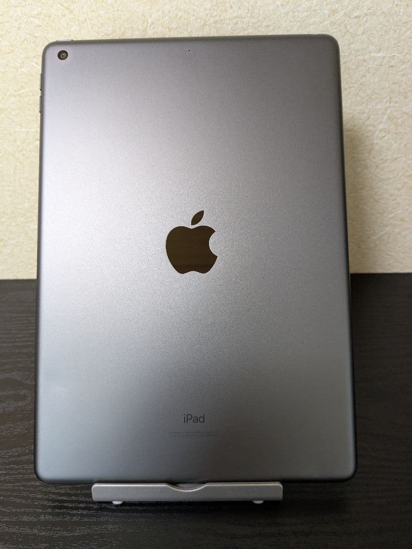 iPad 第7世代 wifiモデル　32GB　バッテリー良好
