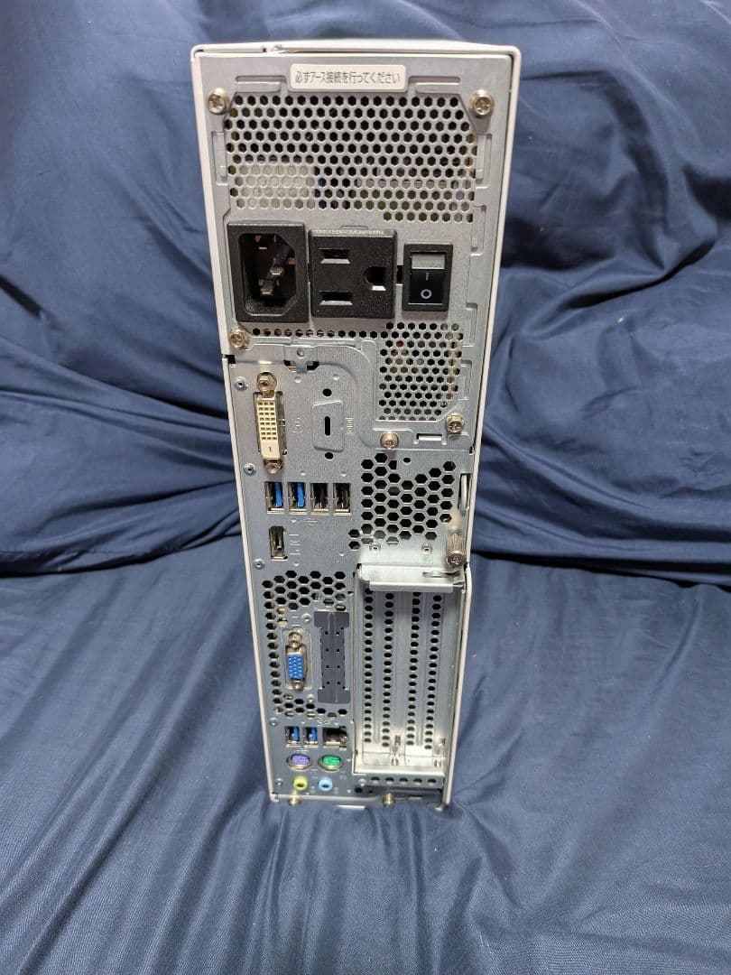 富士通　Core i5-9400/16GB/SSD120GB/Win11pro