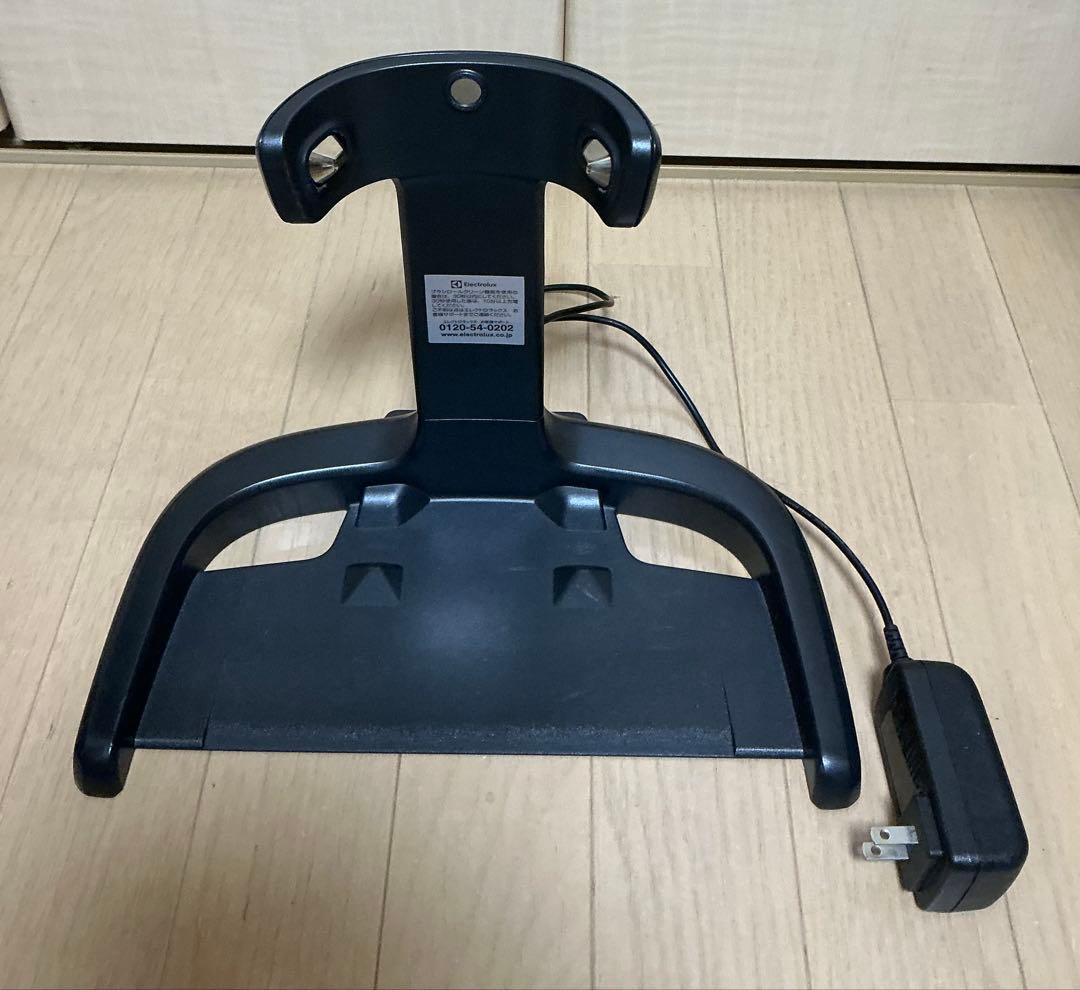 エレクトロラックス　スティッククリーナー PURE Q9 5年保証付き！