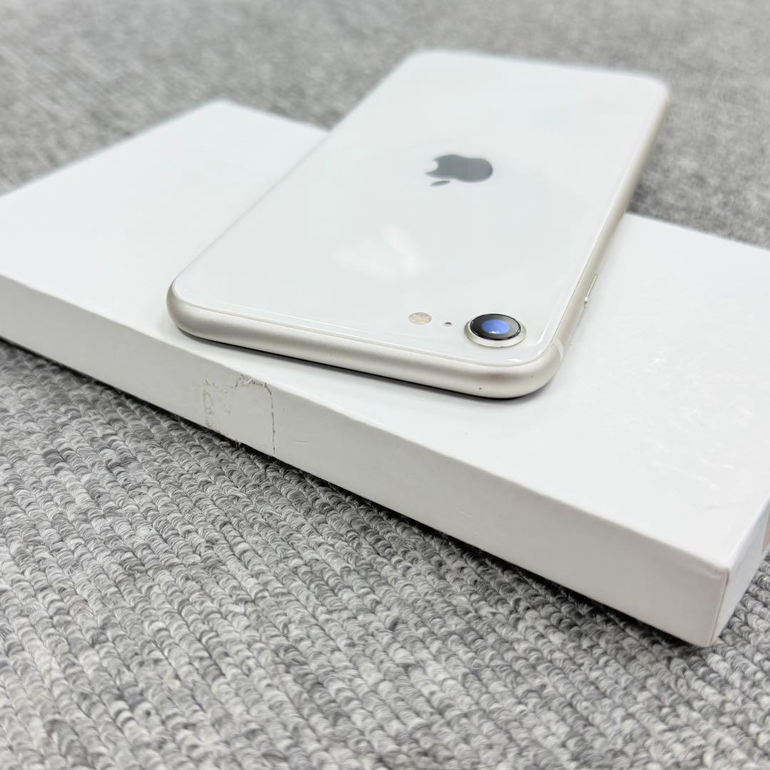 iPhone SE 第3世代 256GB スターライト SIMフリー