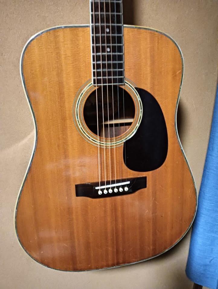 Morris アコースティックギター W30劇鳴り　愛用メンテ品　ダダリオ新弦付