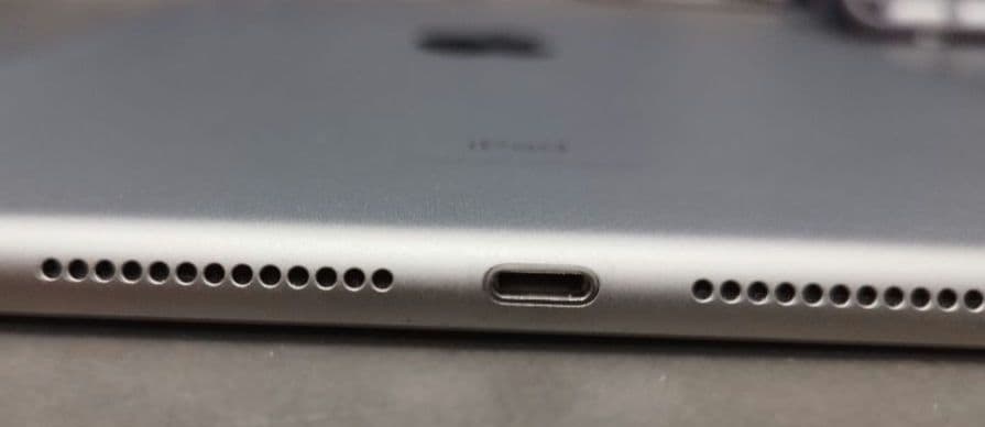 iPad（第7世代／2019 年）10.2インチ　 128GB ジャンク