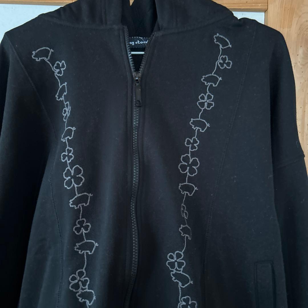 ドラッグストアーズパーカー付きトレーナー ブラック【新品未使用】