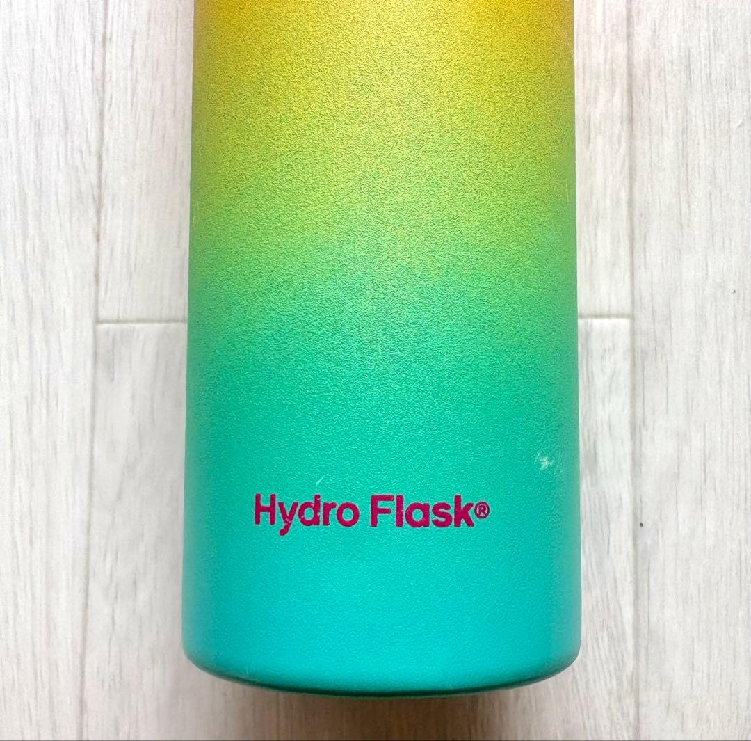 Hydra Flask ハイドロフラスク＊24oz レインボー ハワイ廃盤品