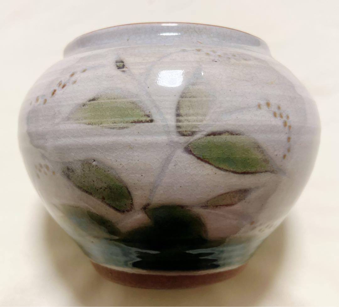 京焼 清水焼　鈴木清（人間国宝 富本憲吉 師事）作　緑釉草花柄　花瓶　飾壷