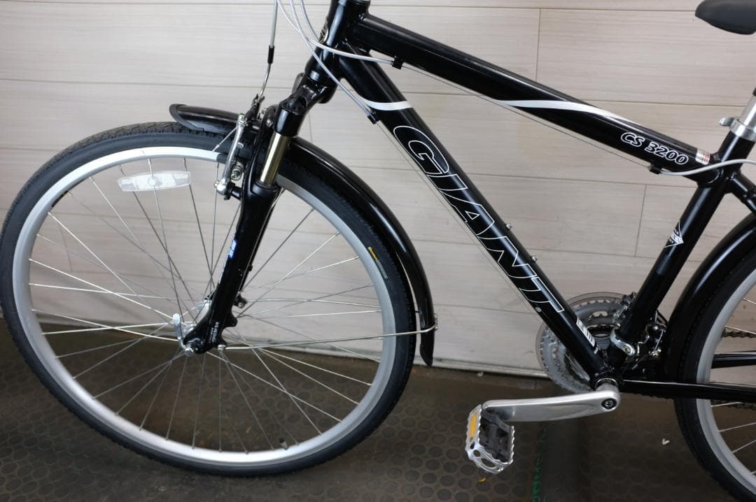 ★美品！GIANT CS3200 700C アルミ 21速 430mm クロス