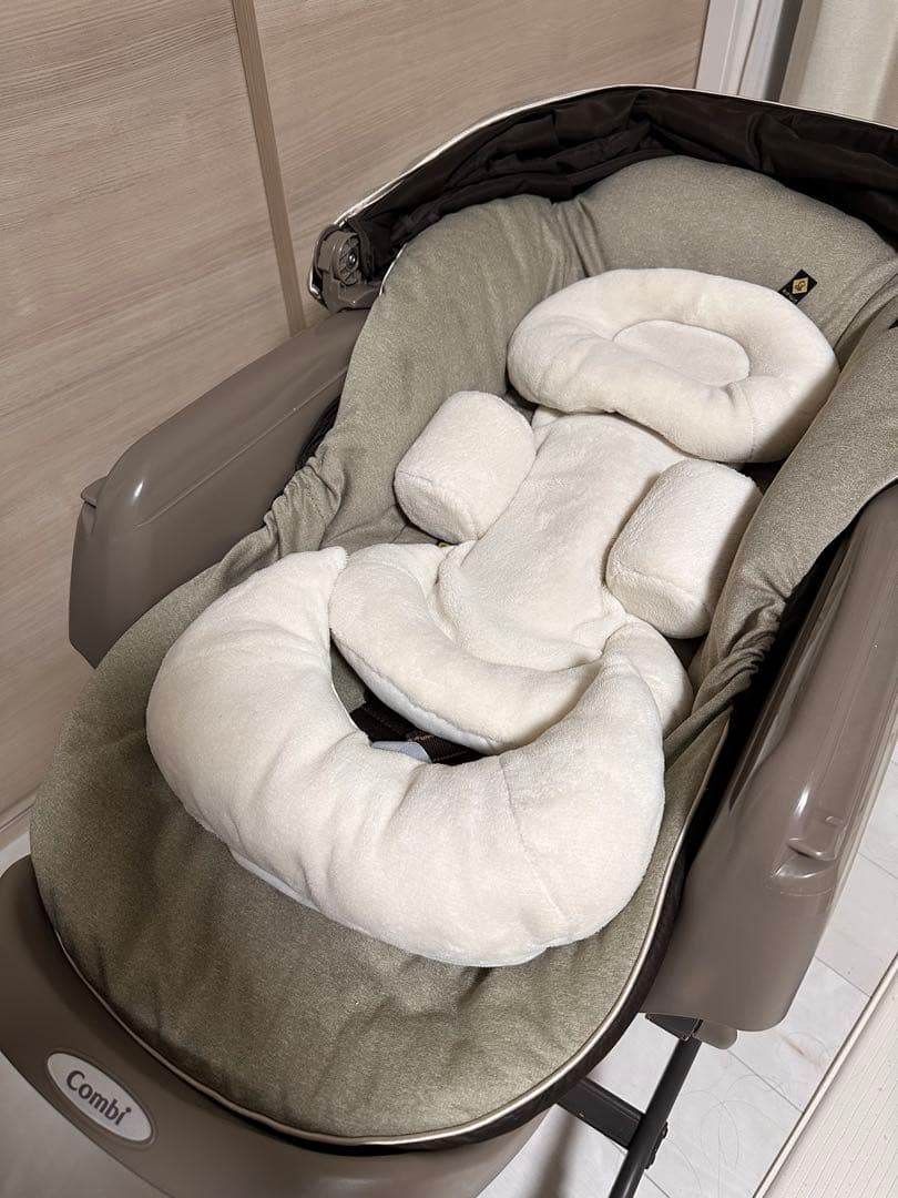 combi コンビ ネムリラAT BEDi