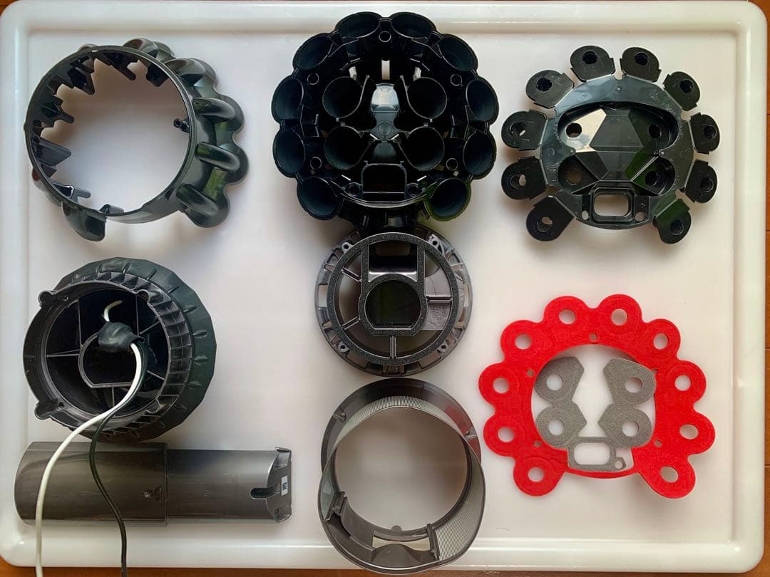 dyson ダイソンV10 本体のみ【分解清掃済み】