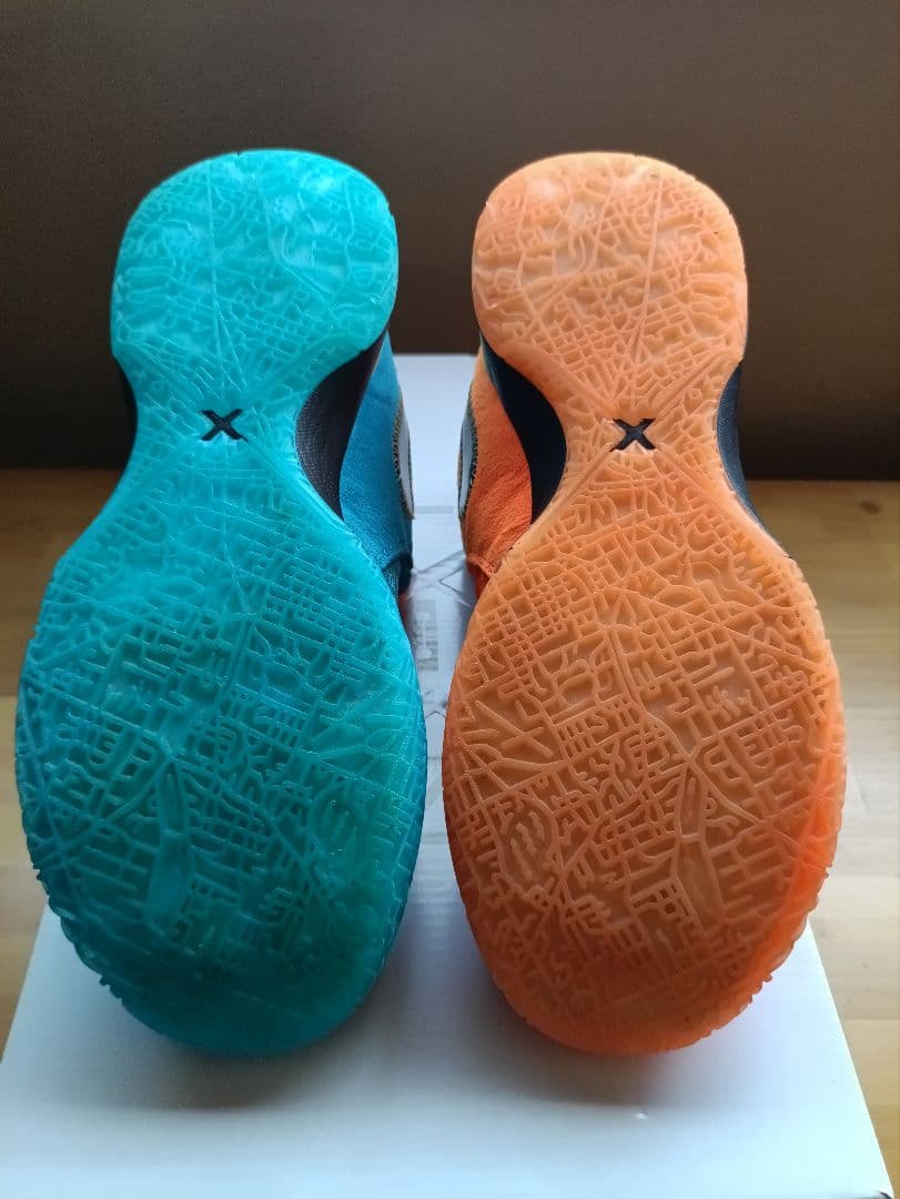 Nike バスケットボールシューズ オレンジ/ブルー　レブロン