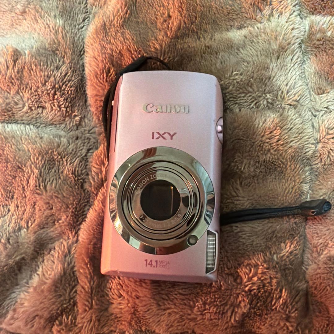 Canon キャノン IXY 10S イクシーピンク　デジカメ