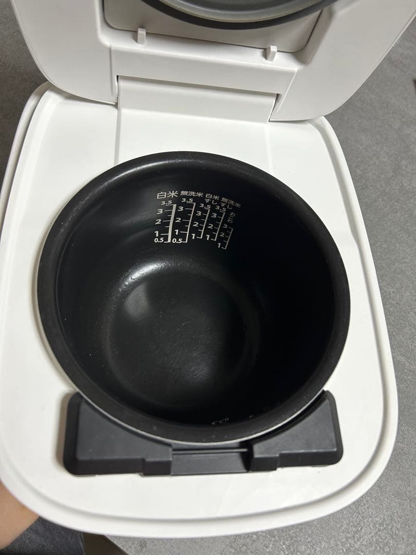 TOSHIBA 圧力IH炊飯器 RC-6PXR