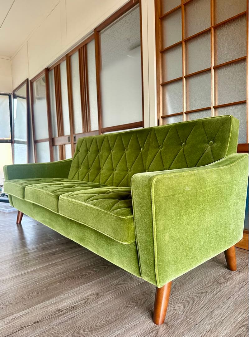 【カリモク】グリーン・ベルベット 3人掛けソファ