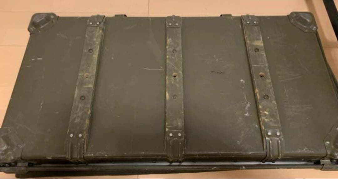 ツァーゲスミリタリーコンテナ　zarges ジャーナルスタンダードファニチャー