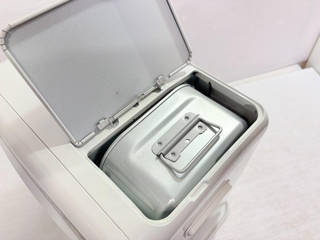 美品／CORONA コロナ／石油ファンヒーター／FH-G3223Y／2023年製