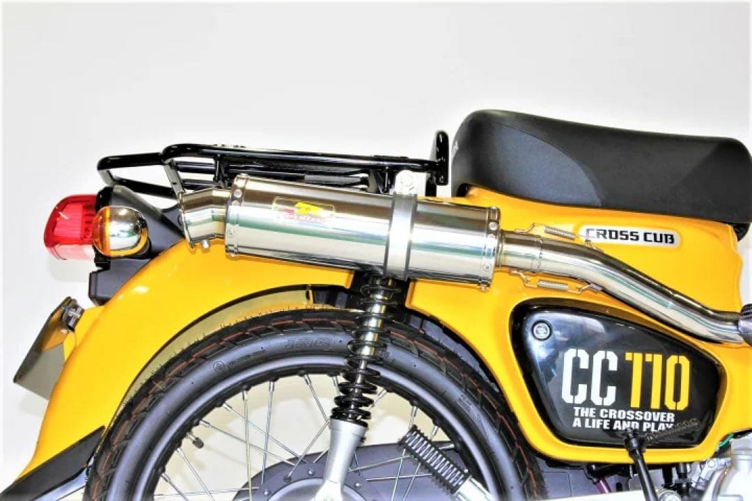 特別SALERealize ホンダ クロスカブ110 　アップタイプマフラー