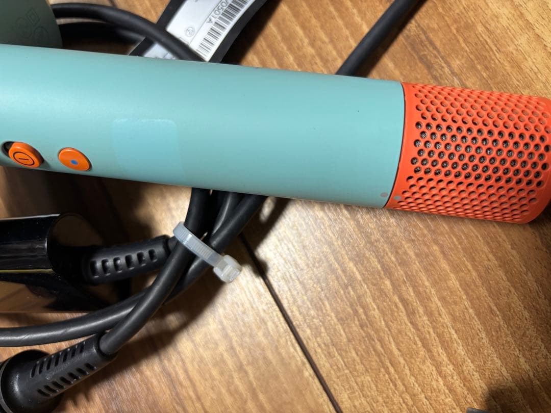 ダイソンドライヤー　本体のみ