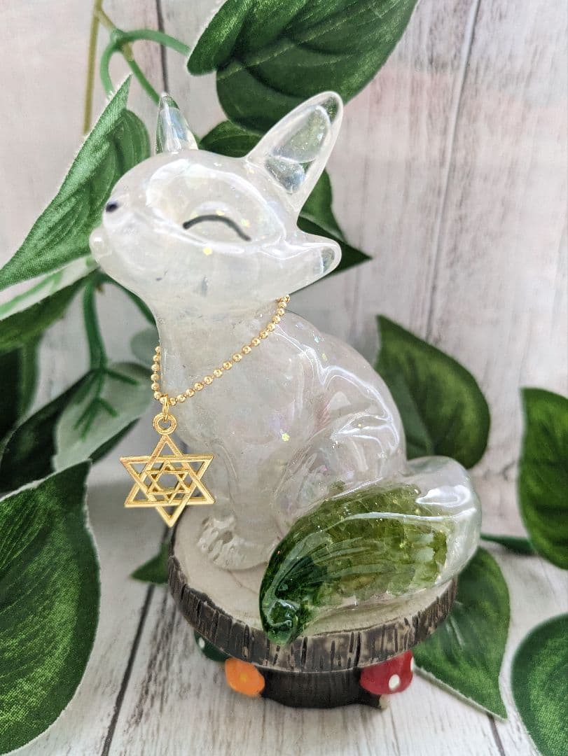 【Milky】シトリンの大きめピラミッド形オルゴナイト☆他６点