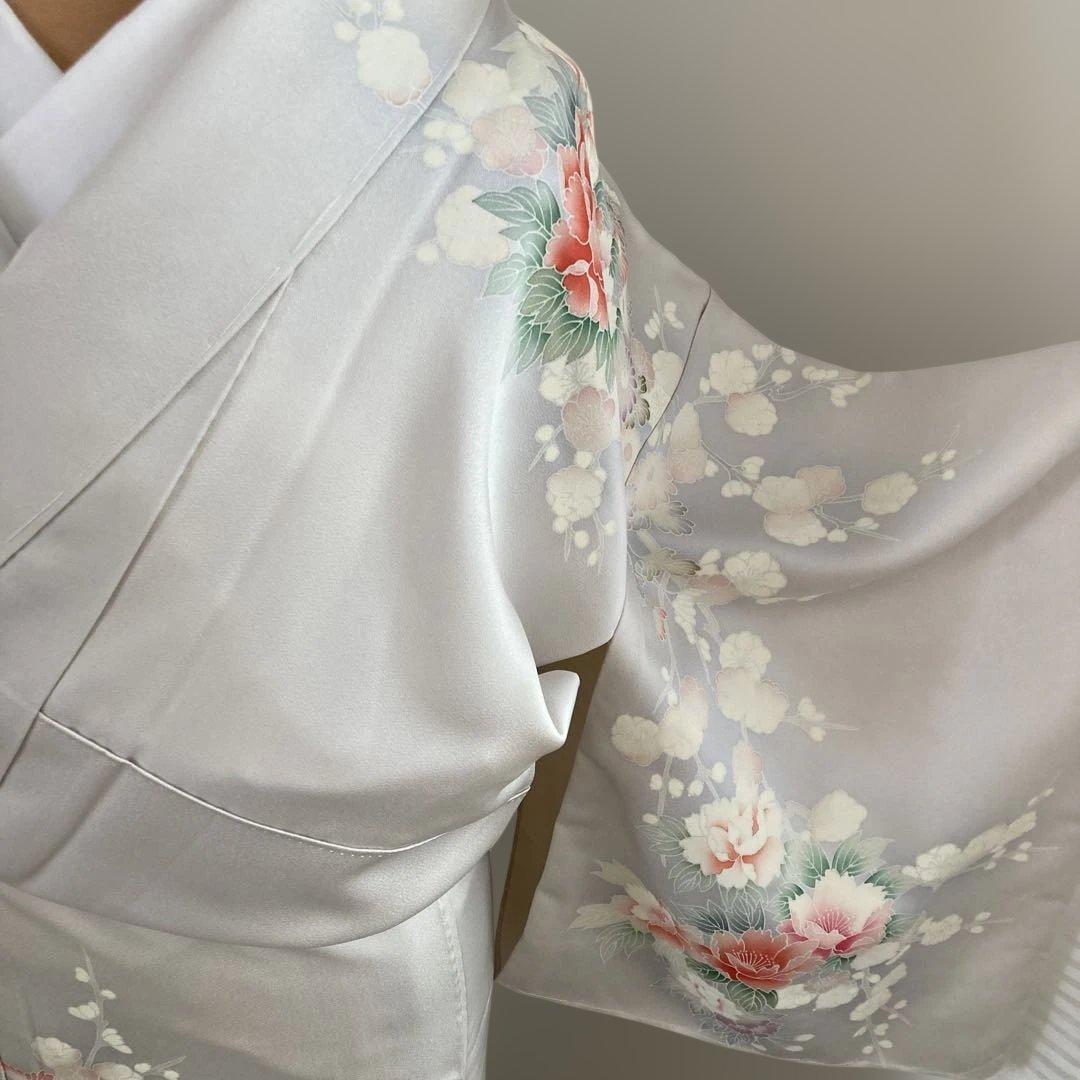 新品　淡いグレー地　訪問着　牡丹　花車文様　桜　縁起柄　小柄な方　s