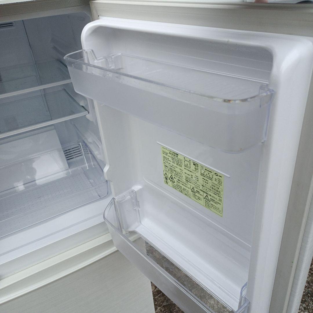 SHARP シャープ 冷蔵庫 SJ-D14F-W 2020年製 137L