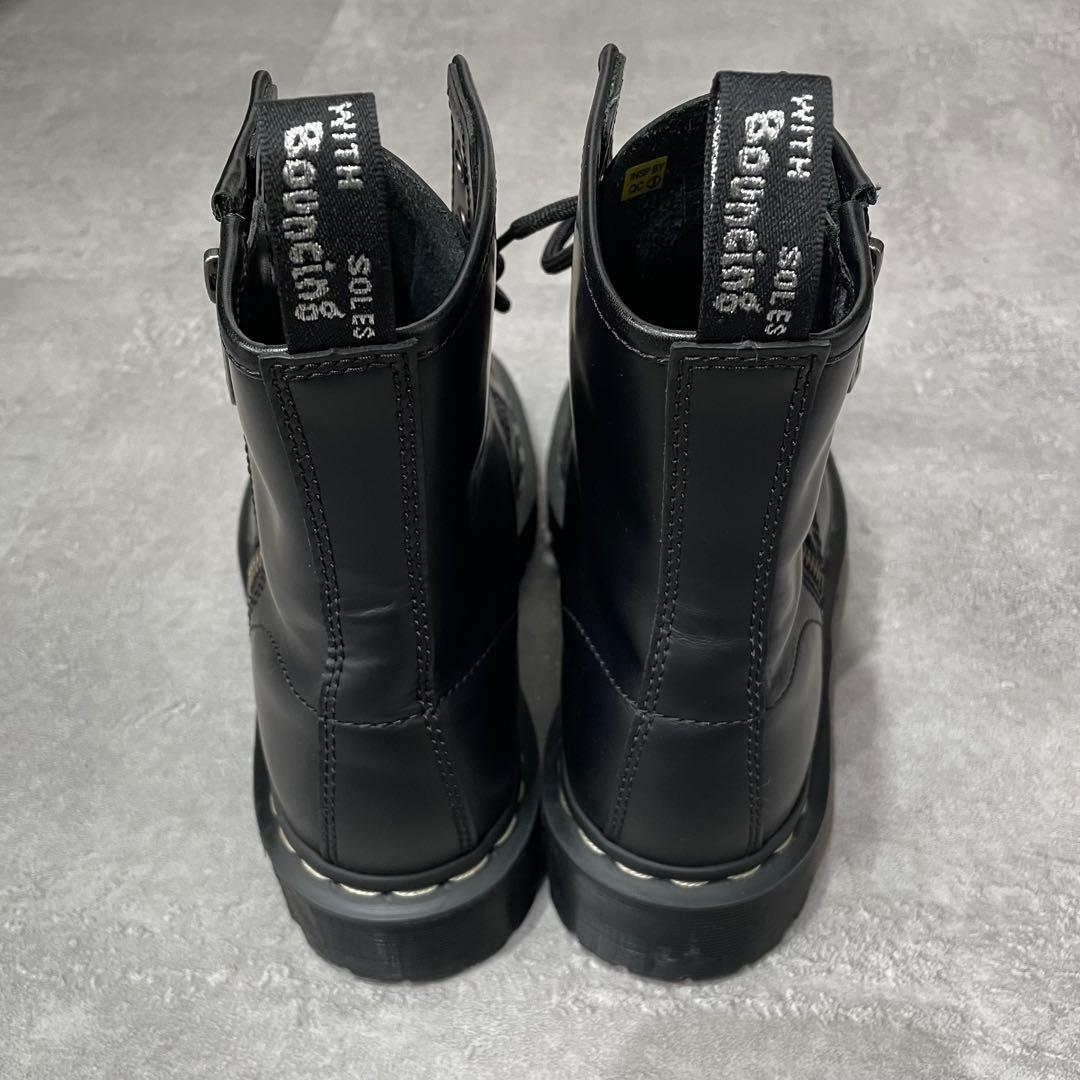 【超美品】ドクターマーチン1460 ZIPホワイトステッチ 8 ホール 24cm