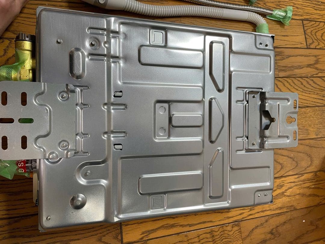 美品 Rinnai　リンナイ　湯沸器　RUS-V51WT　都市ガス用