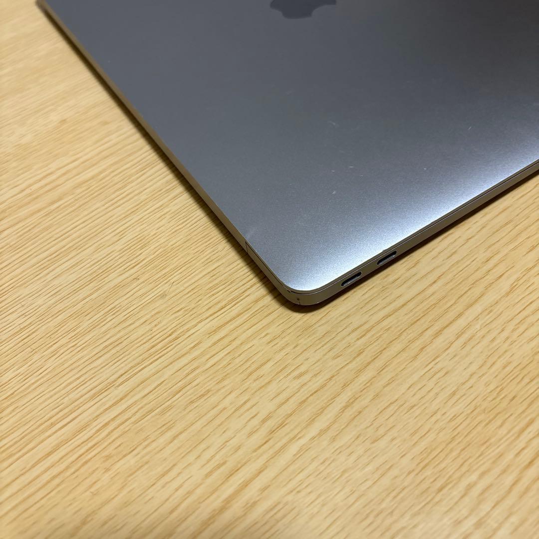 MacBook本体 MacBook Air Intel 8GB SSD512GB 2020