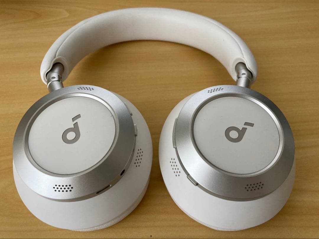 Anker Soundcore Space One Pro ホワイト