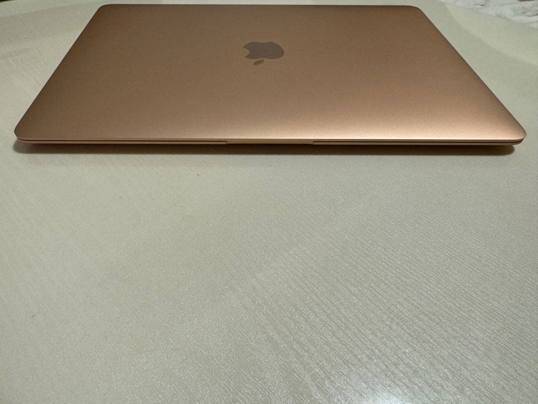Apple MacBookAir 13インチ ゴールド　M1