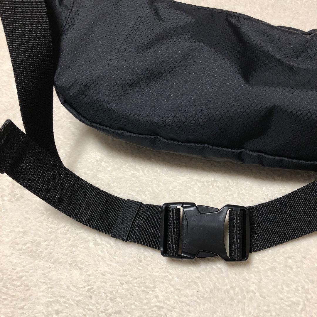 マーガレットハウエル　ミズノ　ボディバック　サコッシュ　ブラック