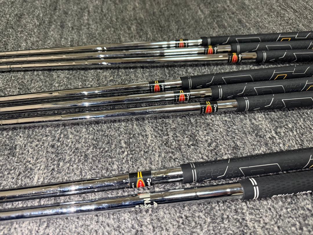 テーラーメイド R7アイアンセット 4〜9.P + ミズノ Sウェッジ 計8本