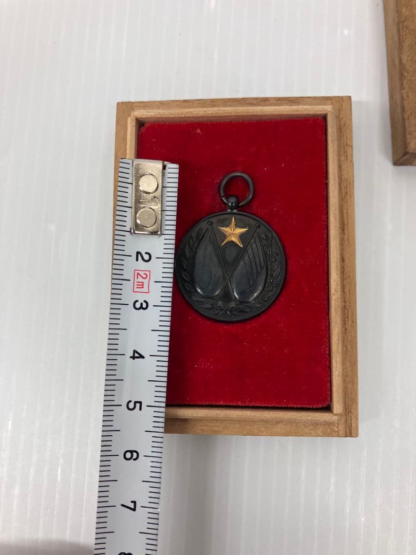 ①【激レア】満州事変出征記念　歩兵第四十連隊　勲章　メダル※箱付
