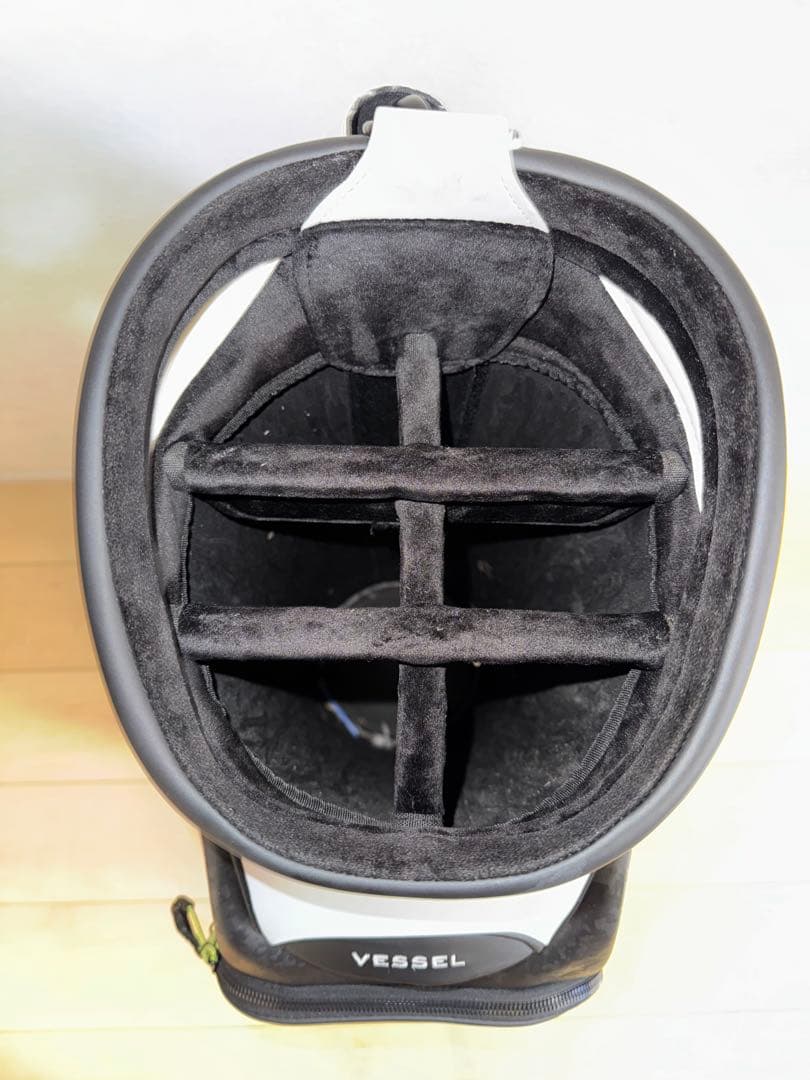 Vessel キャディバッグ プライムスタッフ　白/黒/オレンジ