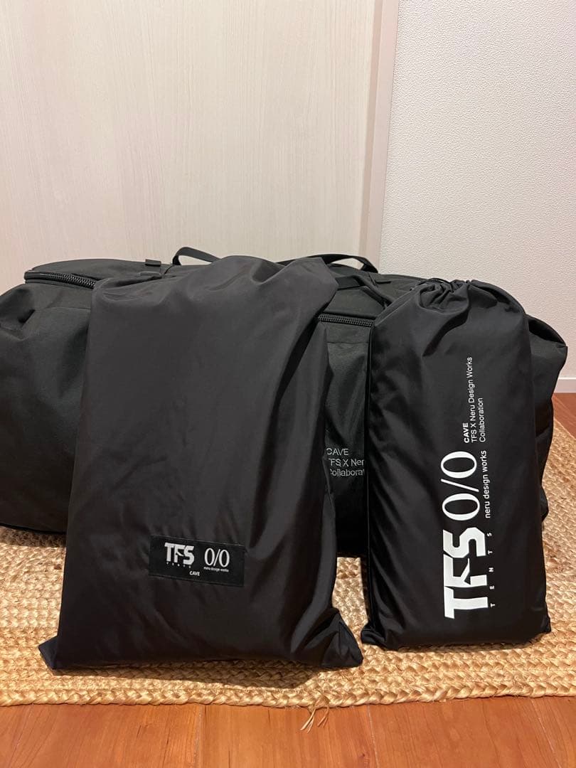 nerudesignworks cave インナー・フロア付