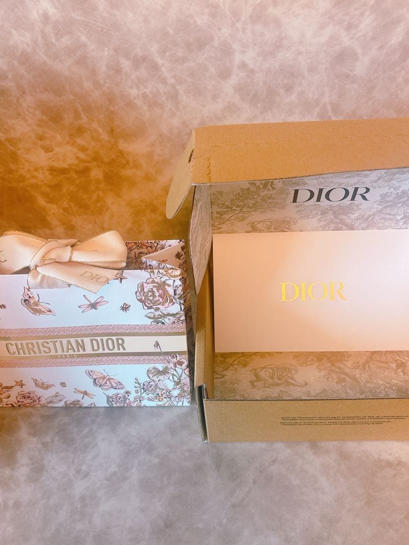 Dior ディオール ルボーム ホルダー付き限定デザイン(名入) 新品未使用