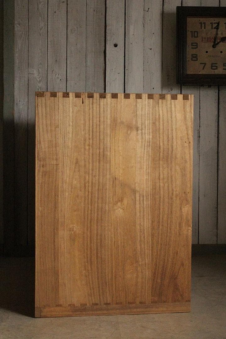 古い木製の引き出し4段　食器棚　キャビネット　古家具　古民家