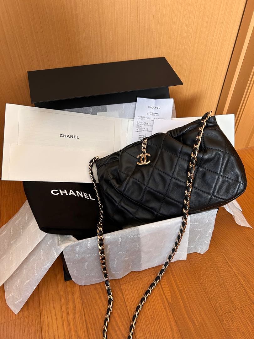 CHANEL ブラック チェーンショルダーバッグ
