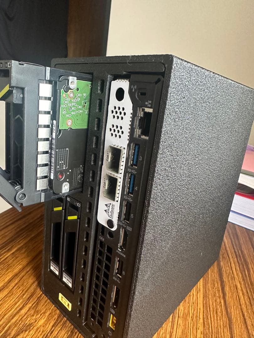 Lenovo M920x 改造NAS / i3-9300T / 10GbE