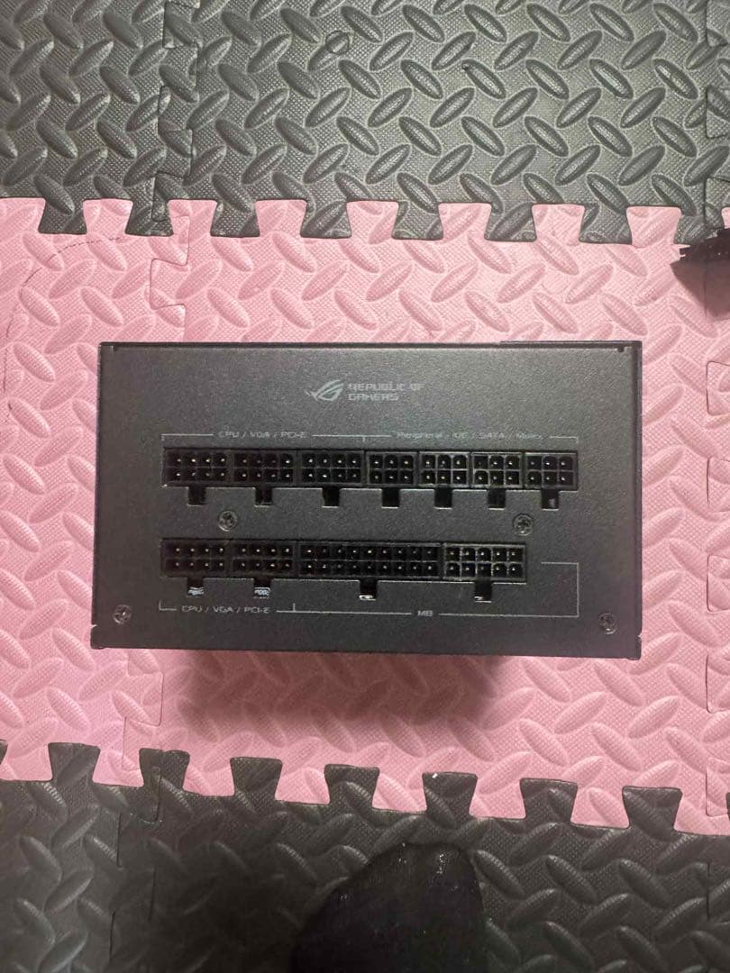 ROG STRIX 850W GOLD 電源ユニット