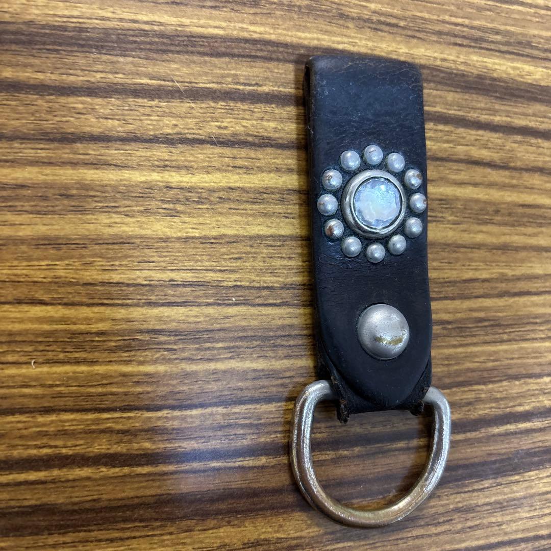 ウルフズヘッド　スタッズ　WOLF'S HEAD 黒レザーキーホルダー