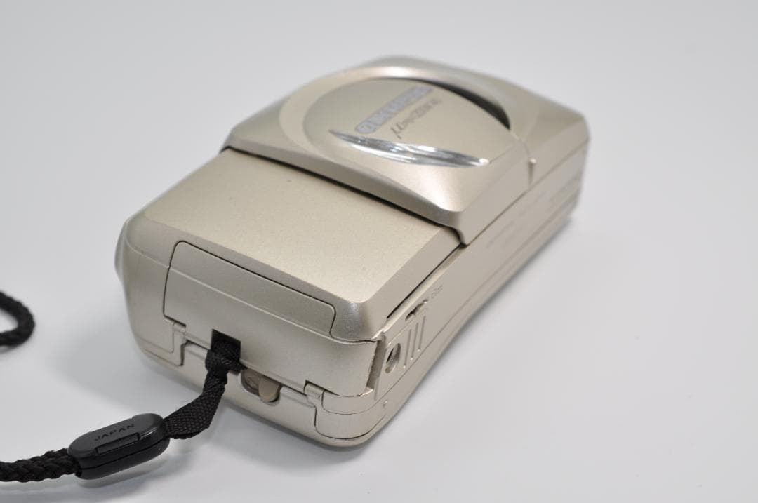 美品 OLYMPUS μ[mju:]-ZOOM 140 コンパクトフィルムカメラ