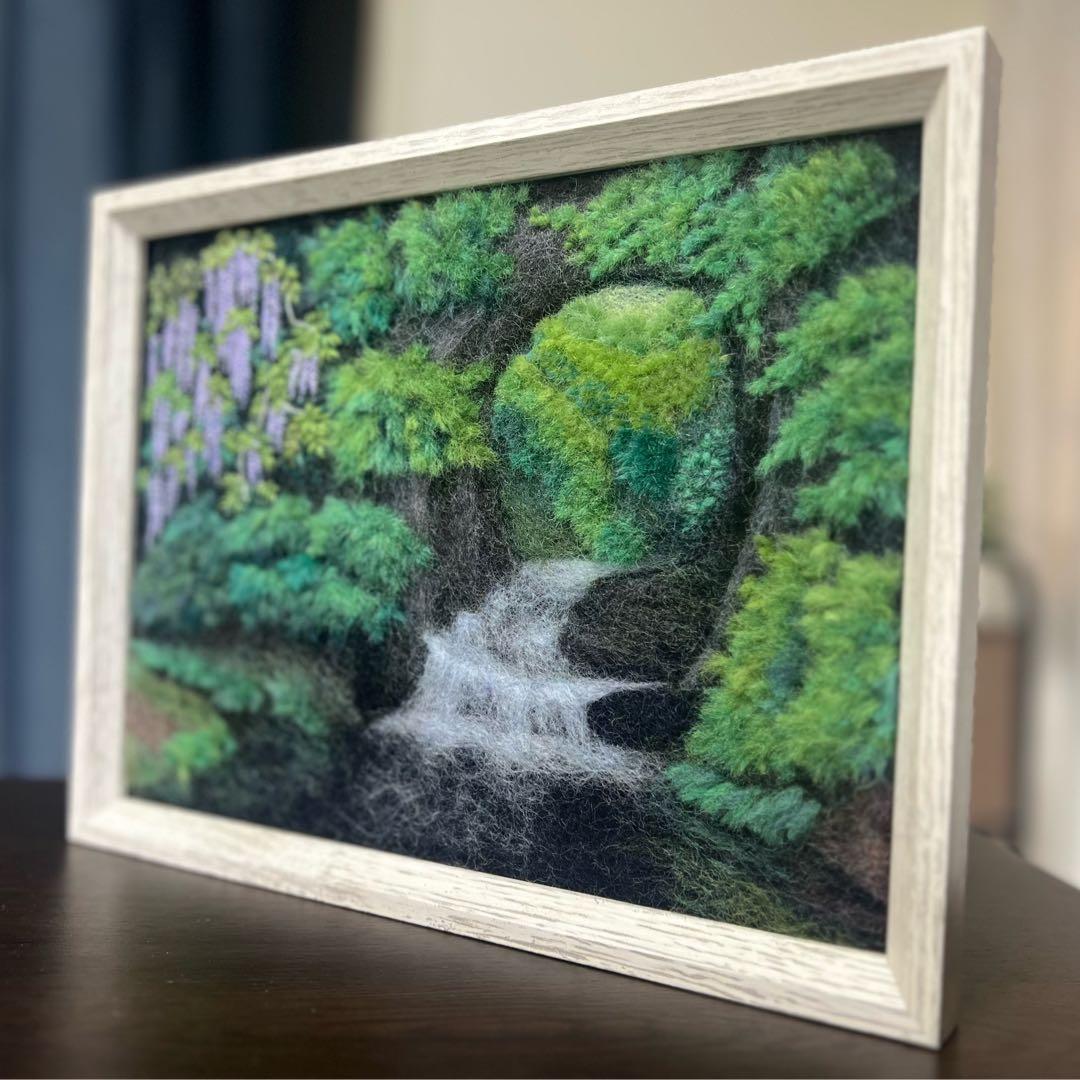 ゼ*ロ様 羊毛フェルト　羊毛絵画『山藤萌ゆる新緑の渓谷』ハンドメイド　羊毛刺繍