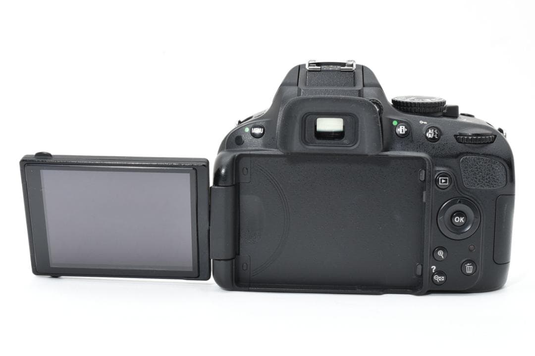 Nikon D5100 ニコン デジタル一眼レフカメラ レンズキット