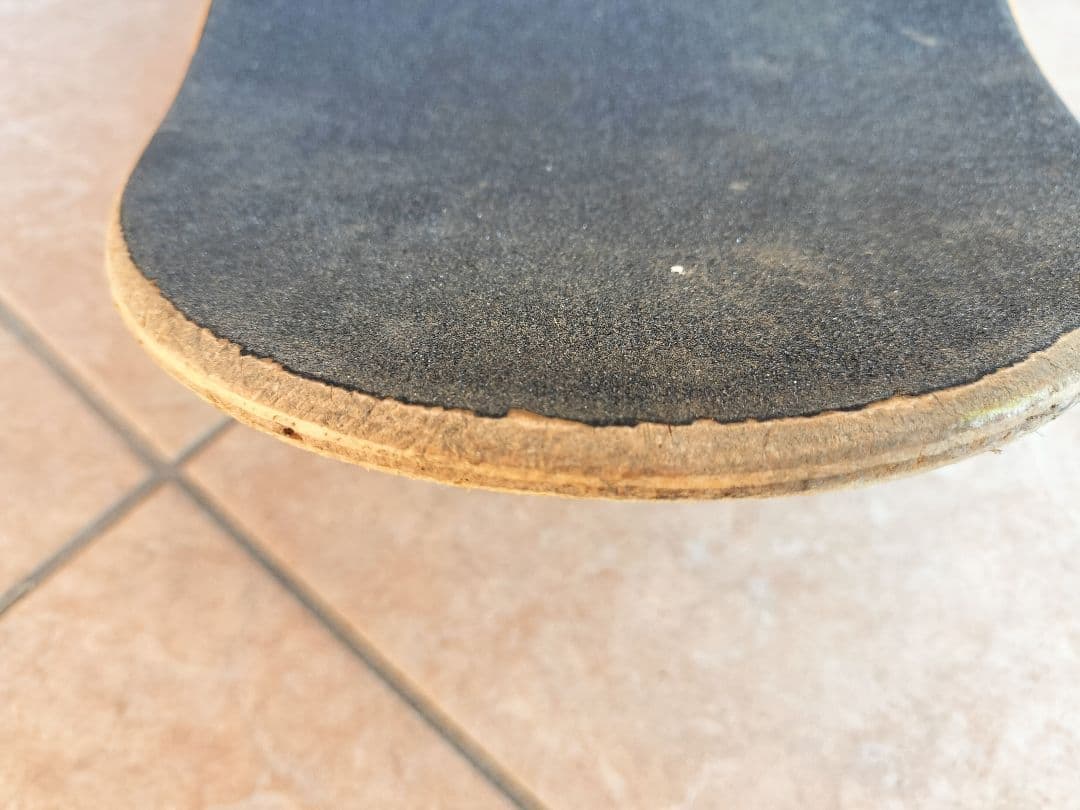 スケボー　Almost Mullen オルモストスケートボード スーパーマン