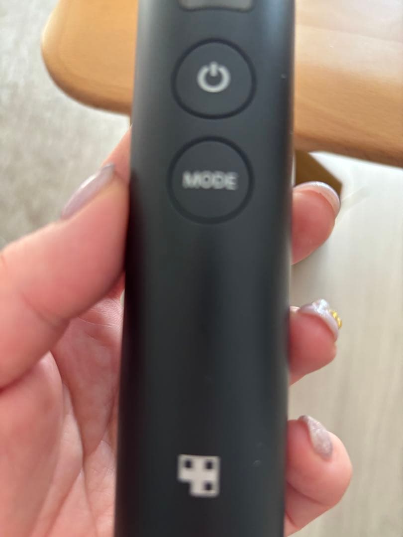 BOOSTER PRO充電式美顔器 モード切替機能付き 黒